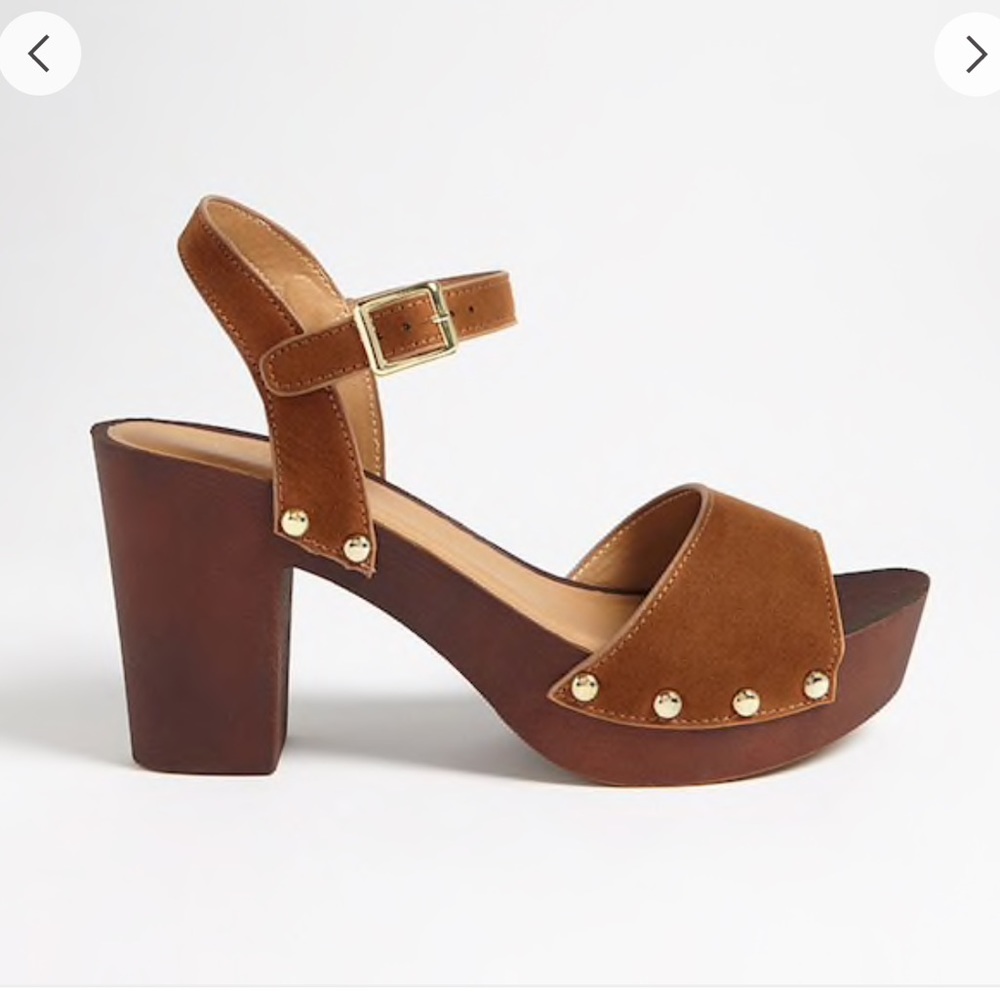 Qupid Faux Suede Platform Clog Sandals